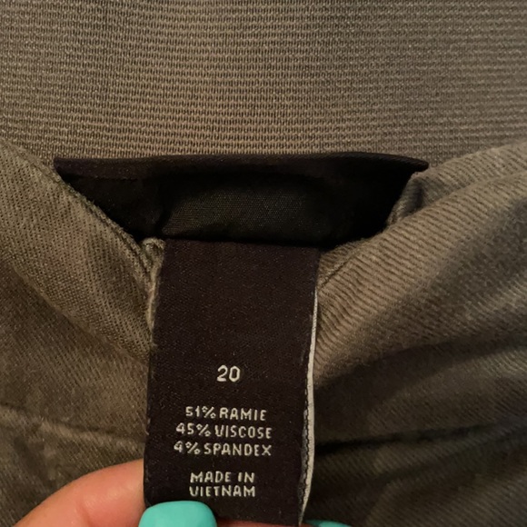 Pants - Picture 5 of 5